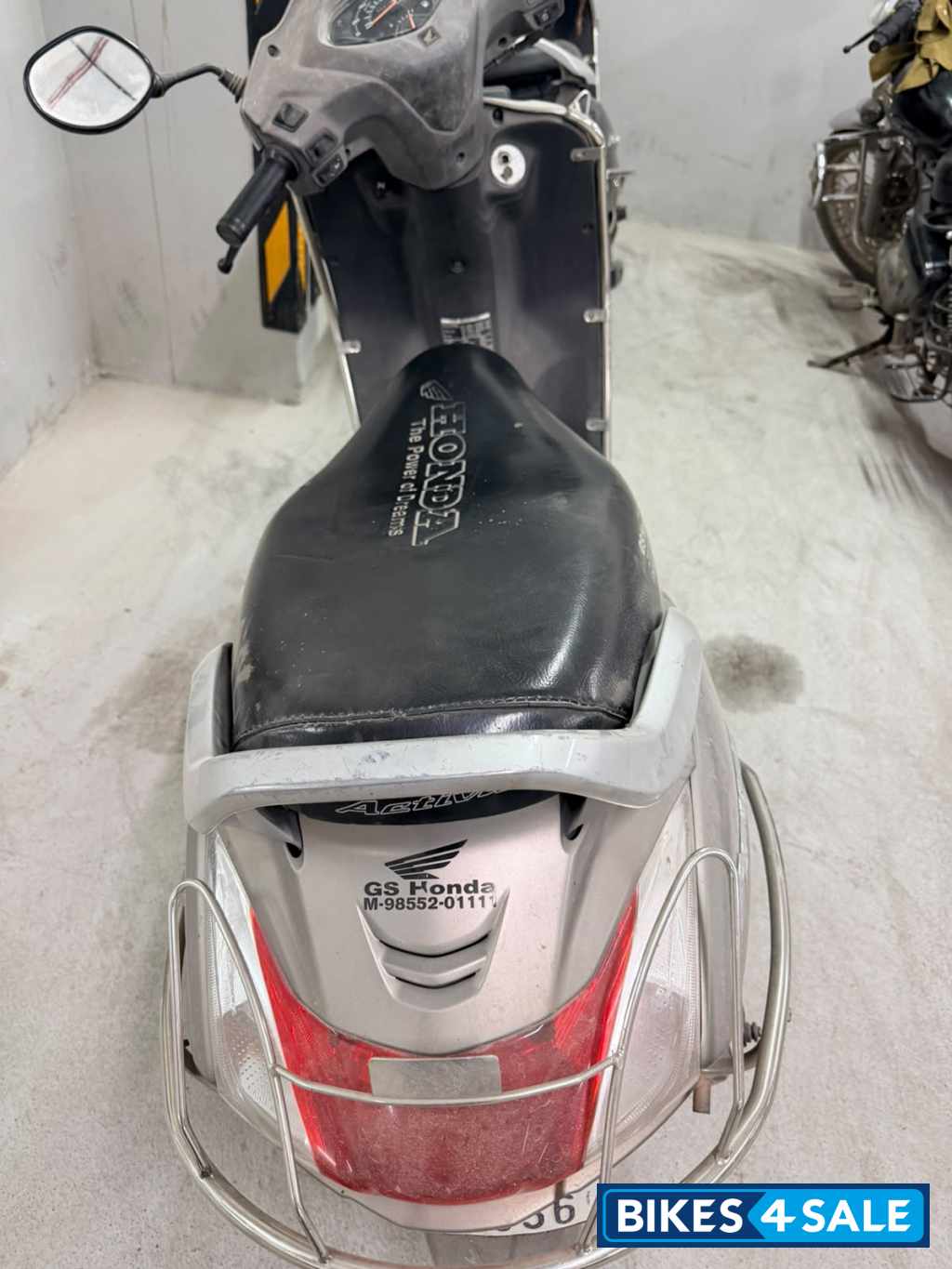 Grey Honda Activa 4G