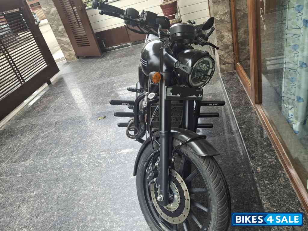 Matt Black Jawa 42 Dual Channel ABS AllStar Black Matt Black Jawa 42 Dual Channel ABS AllStar Black