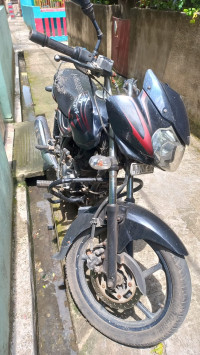Black Bajaj Discover 150 S