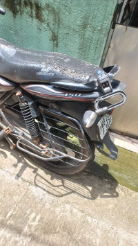 Black Bajaj Discover 150 S