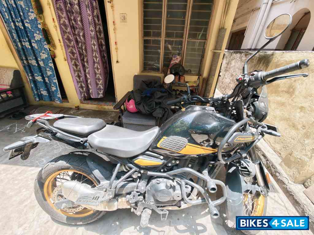 Handle Black Royal Enfield Himalayan 452