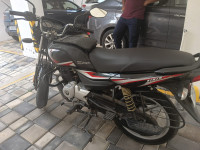 Black Bajaj Platina 100 ES BS6