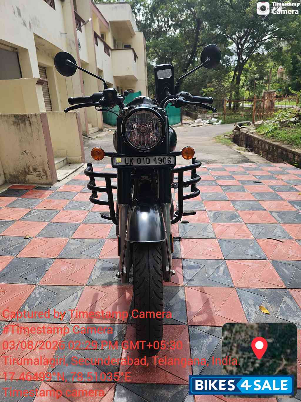 Royal Enfield Classic Stealth Black