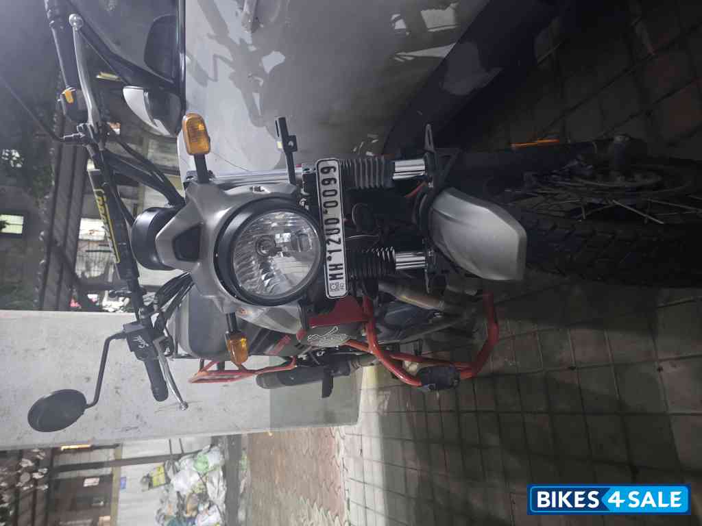 Royal Enfield Scram 411