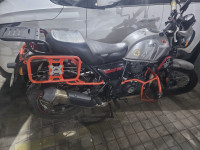 Royal Enfield Scram 411