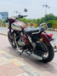 Maroon Jawa 350