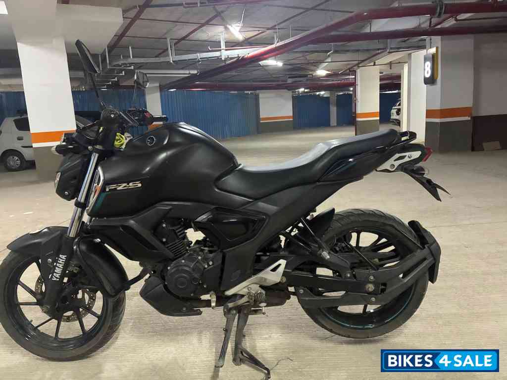 Yamaha FZ-S FI V3