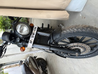Jawa 42 Dual Channel ABS AllStar Black 2022 Model
