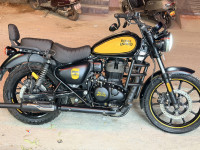 Fireball Yellow Royal Enfield Meteor 350 Fireball