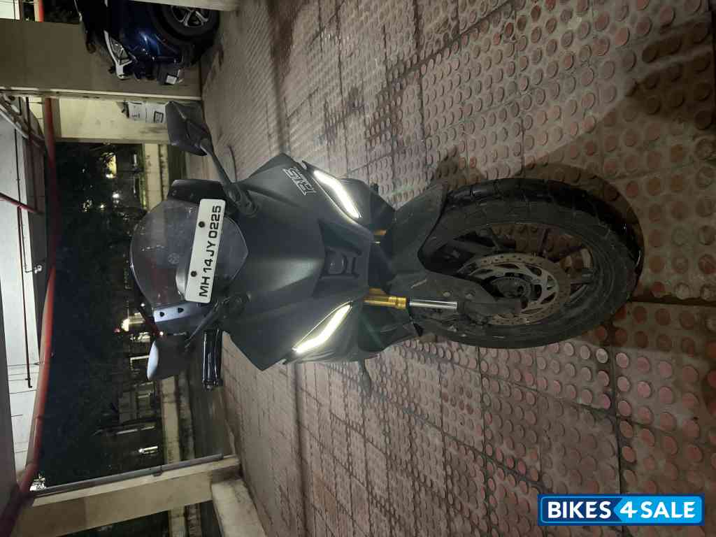 Yamaha R15 V4 Yamaha R15 V4