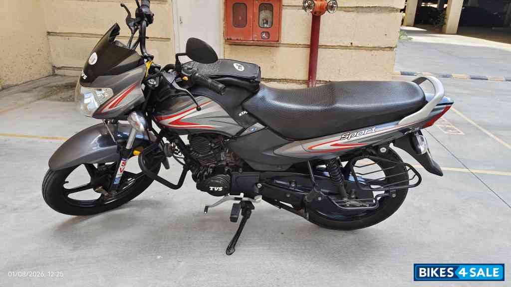 Mercury Grey TVS Sport BS6