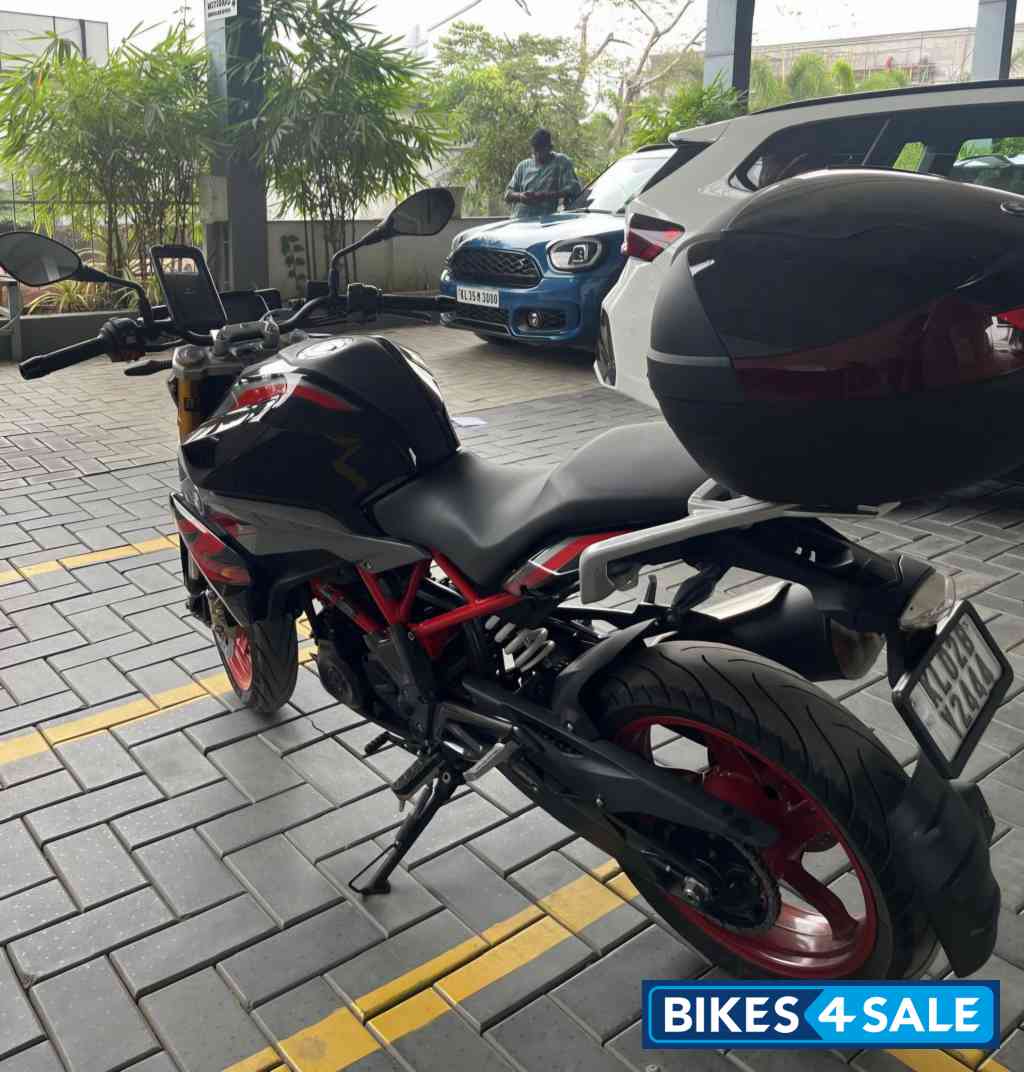 BMW G 310 R BMW G 310 R