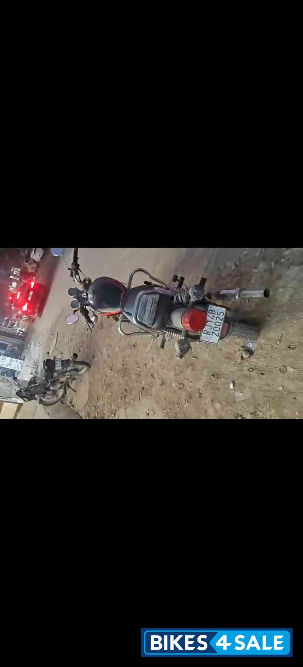Royal Enfield Thunderbird TwinSpark 350 Royal Enfield Thunderbird TwinSpark 350