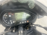 Bajaj Pulsar 125 Split Seat