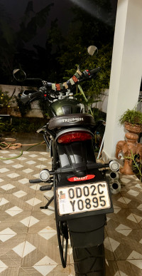 Green Triumph Scrambler 400 X
