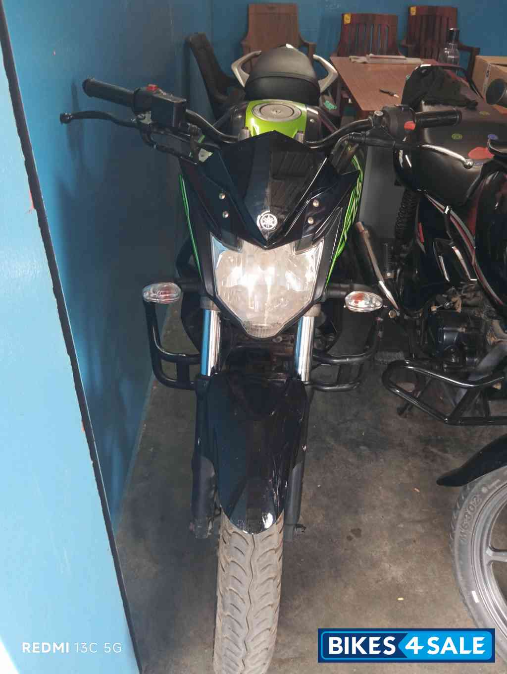 Yamaha FZ FI V2