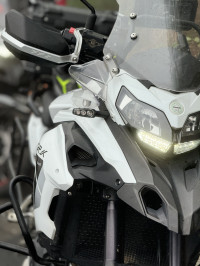 White Benelli TRK 502