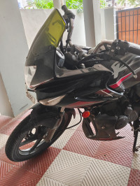 Red And Black Hero Karizma R