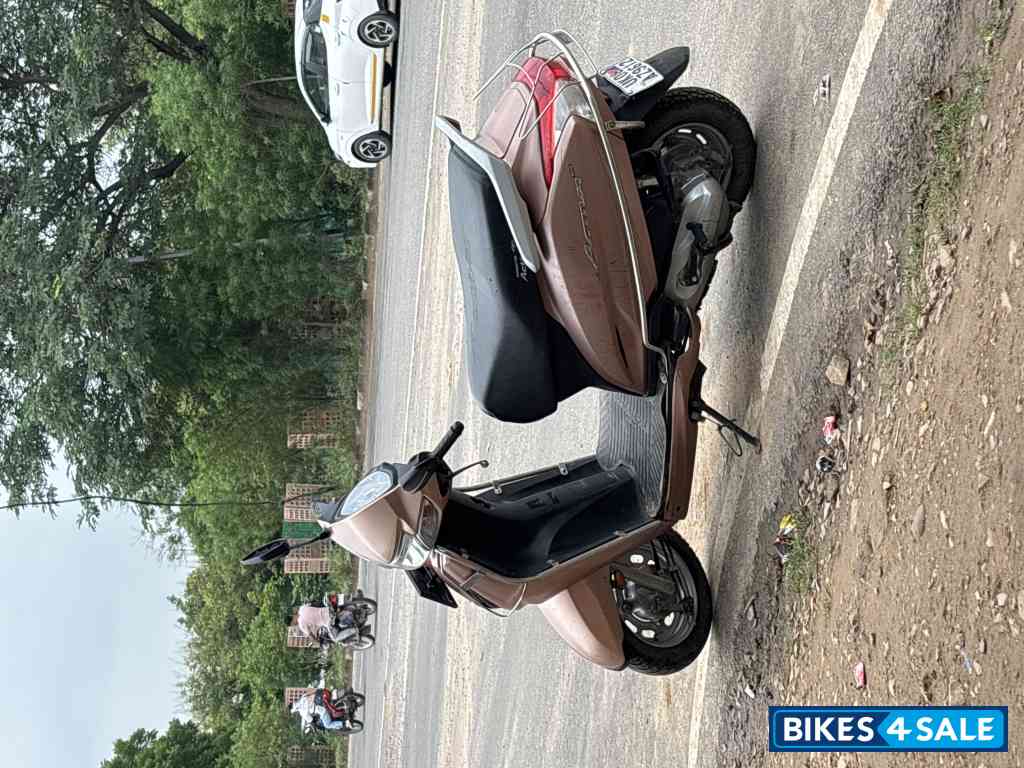 Honda Activa 6G