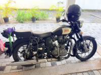Black Royal Enfield Classic 350