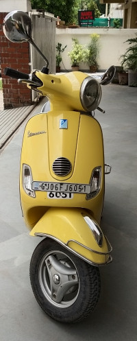 Vespa 125 2012 Model