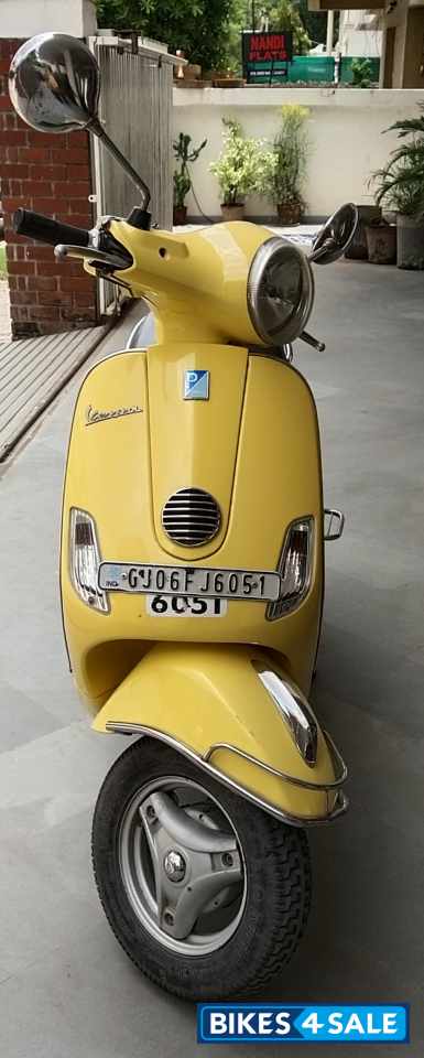 Vespa 125