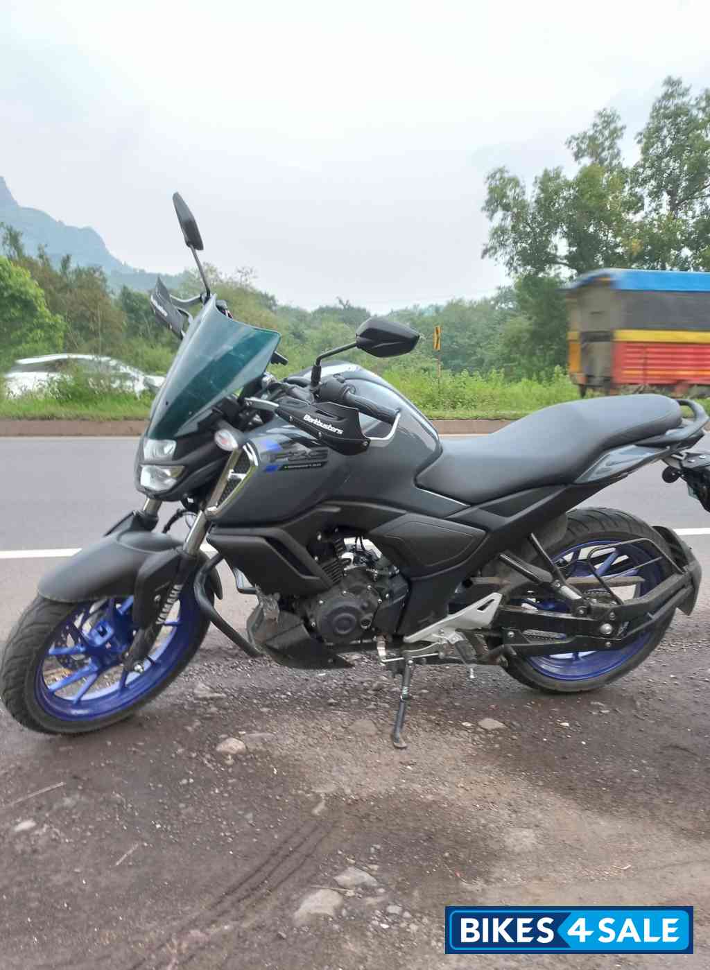 Pastel Grey Yamaha FZ-S FI V3 Pastel Grey Yamaha FZ-S FI V3