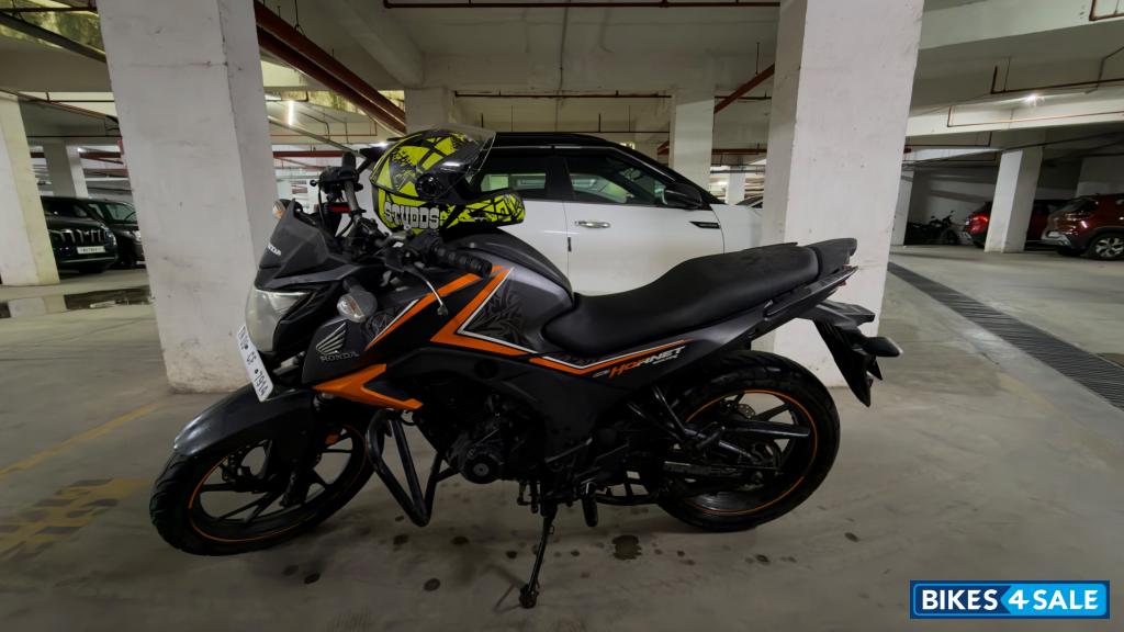 Ma Grey Honda CB Hornet 160R