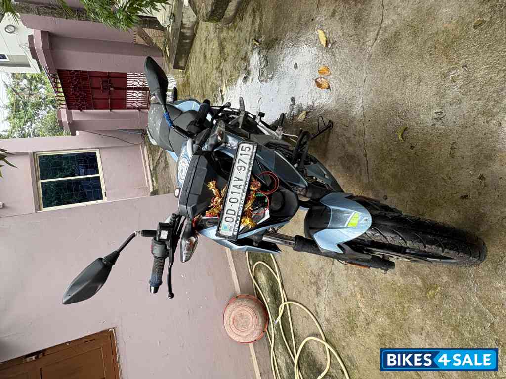 Bajaj Pulsar N160 Bajaj Pulsar N160
