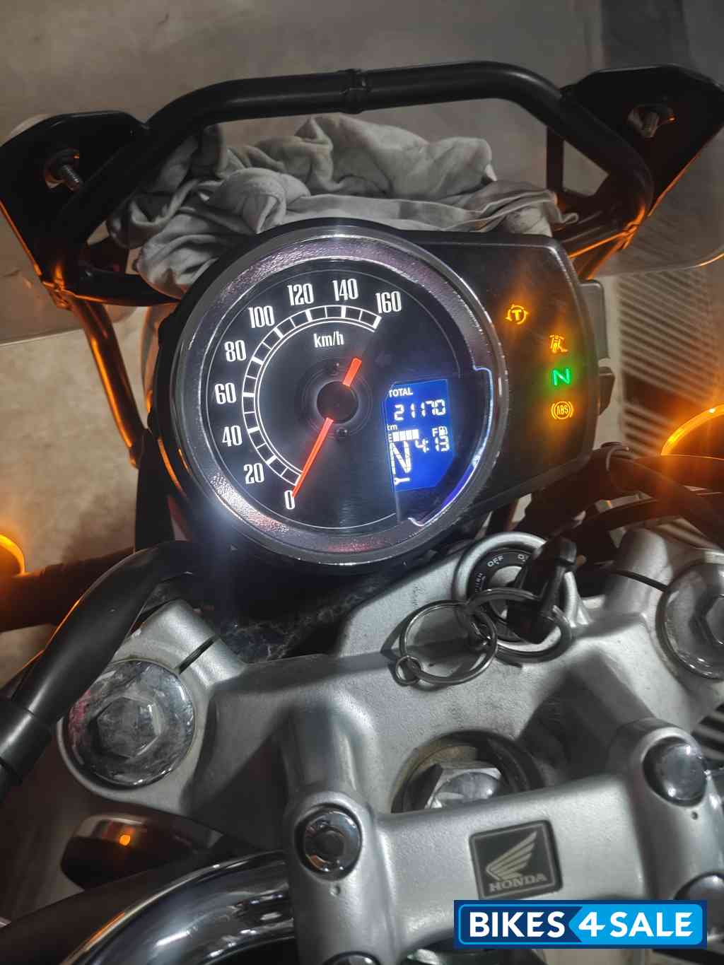 Honda CB350 DLX Pro Honda CB350 DLX Pro