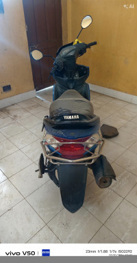 Blue Yamaha Ray