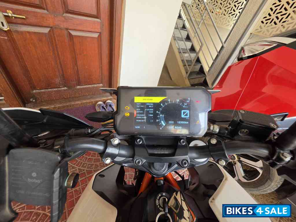 White KTM Duke 390