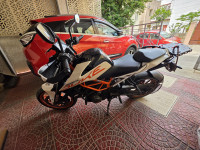 White KTM Duke 390