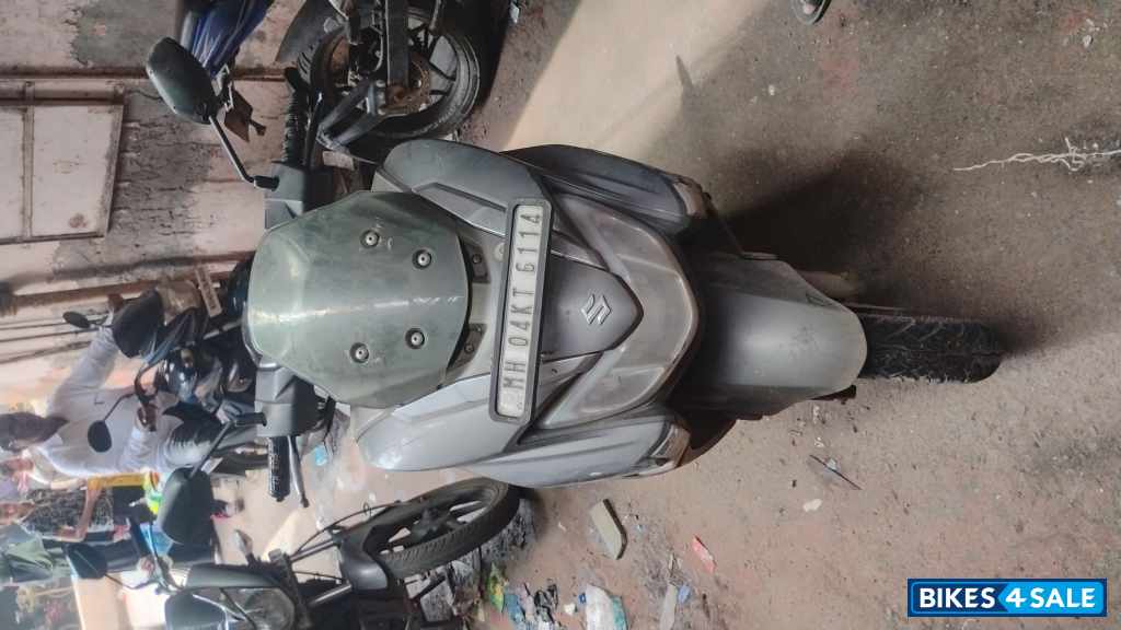 Suzuki Burgman Street