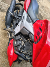 Red TVS Apache RTR 160 4V