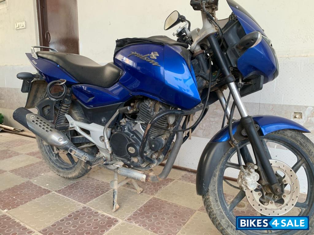 Bajaj Pulsar 150