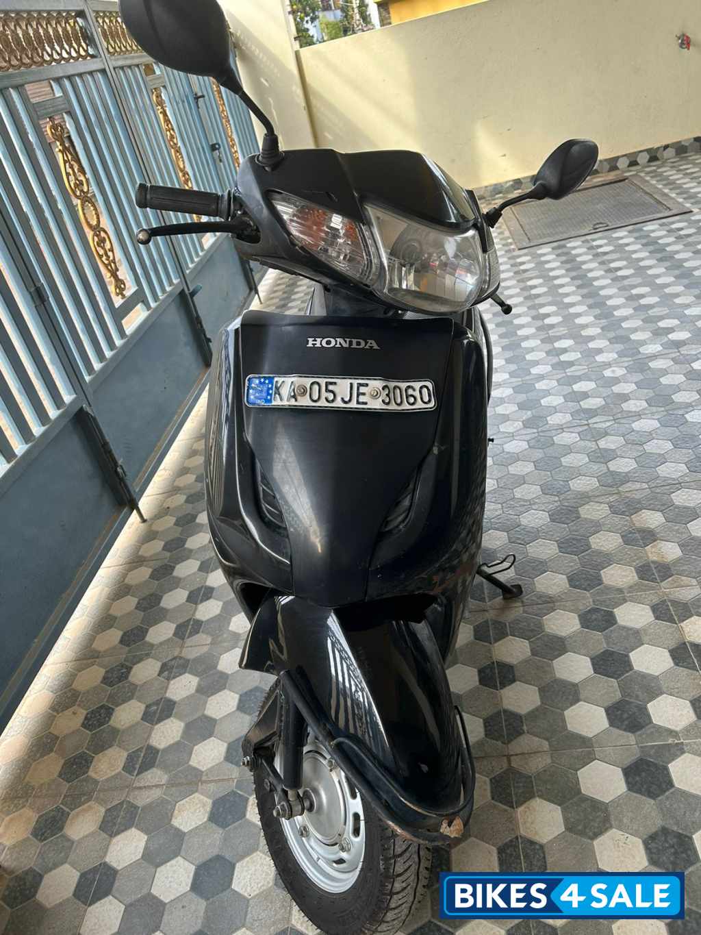 Honda Activa DLX Limited Edition