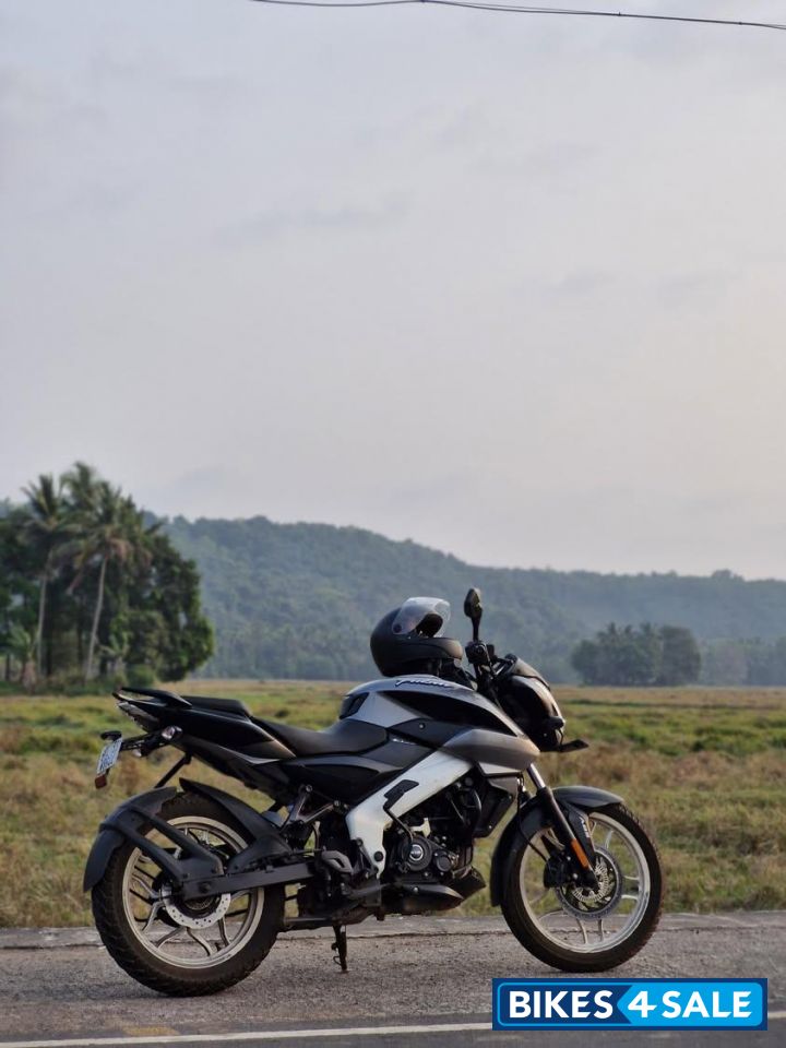 Bajaj Pulsar NS 160