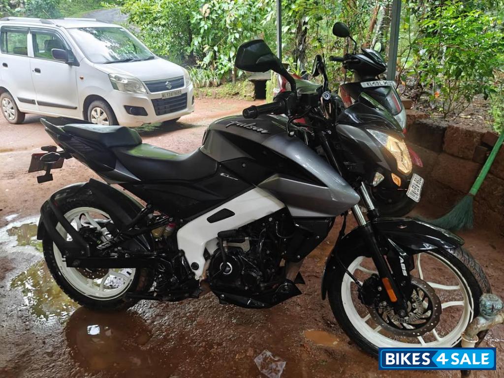 Bajaj Pulsar NS 160 Bajaj Pulsar NS 160