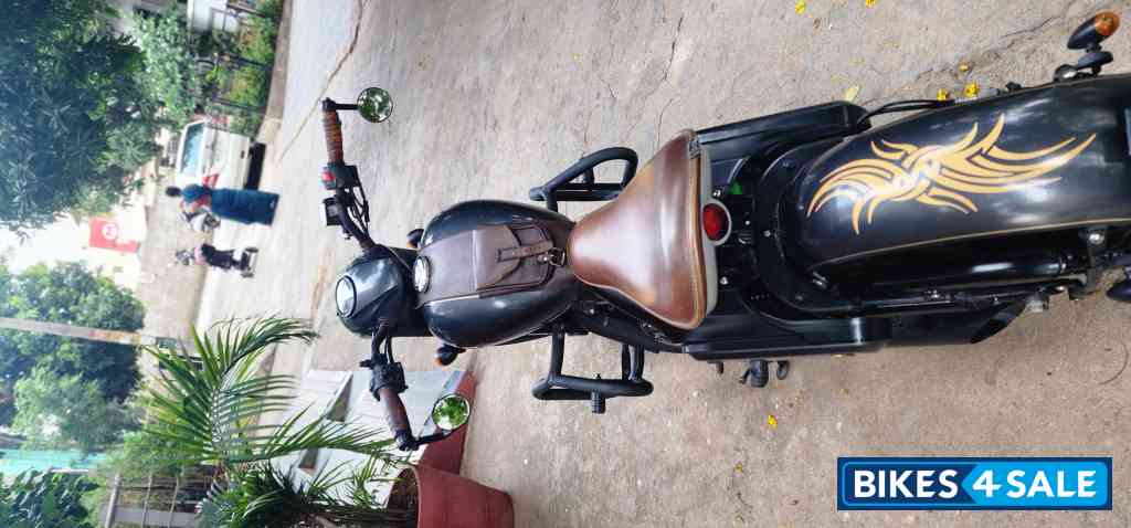 Charcole Grey Jawa Perak BS6