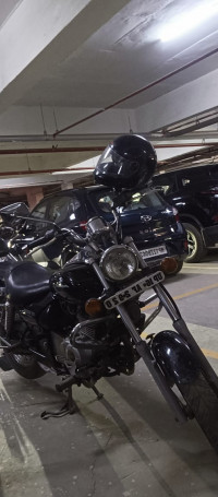 Bajaj Avenger 220 DTS-i