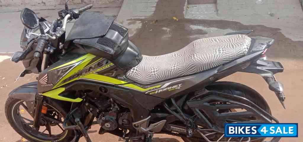 Honda CB Hornet 160R Honda CB Hornet 160R