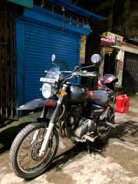Black Royal Enfield Thunderbird 500
