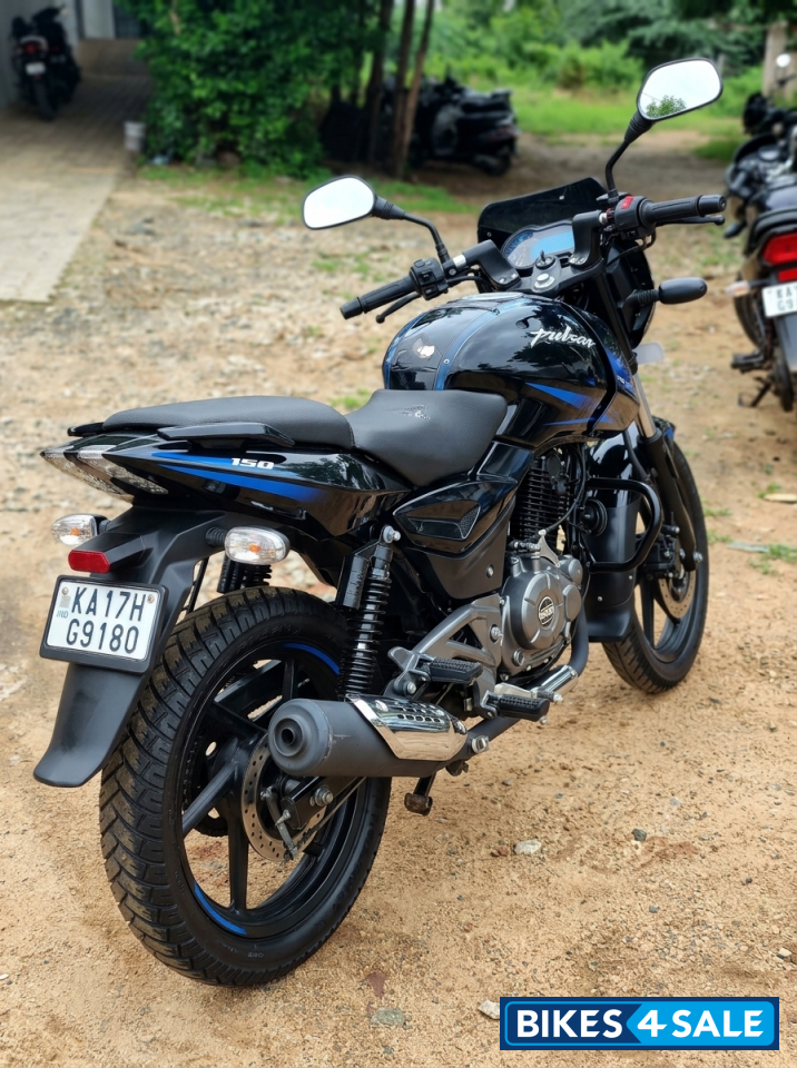Bajaj Pulsar 150 Twin Disc