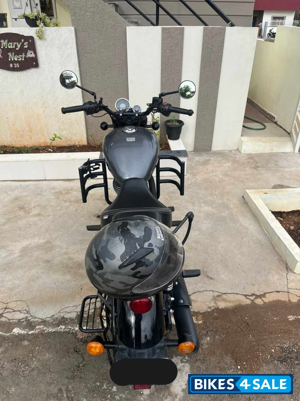Royal Enfield Meteor 350 Fireball Royal Enfield Meteor 350 Fireball