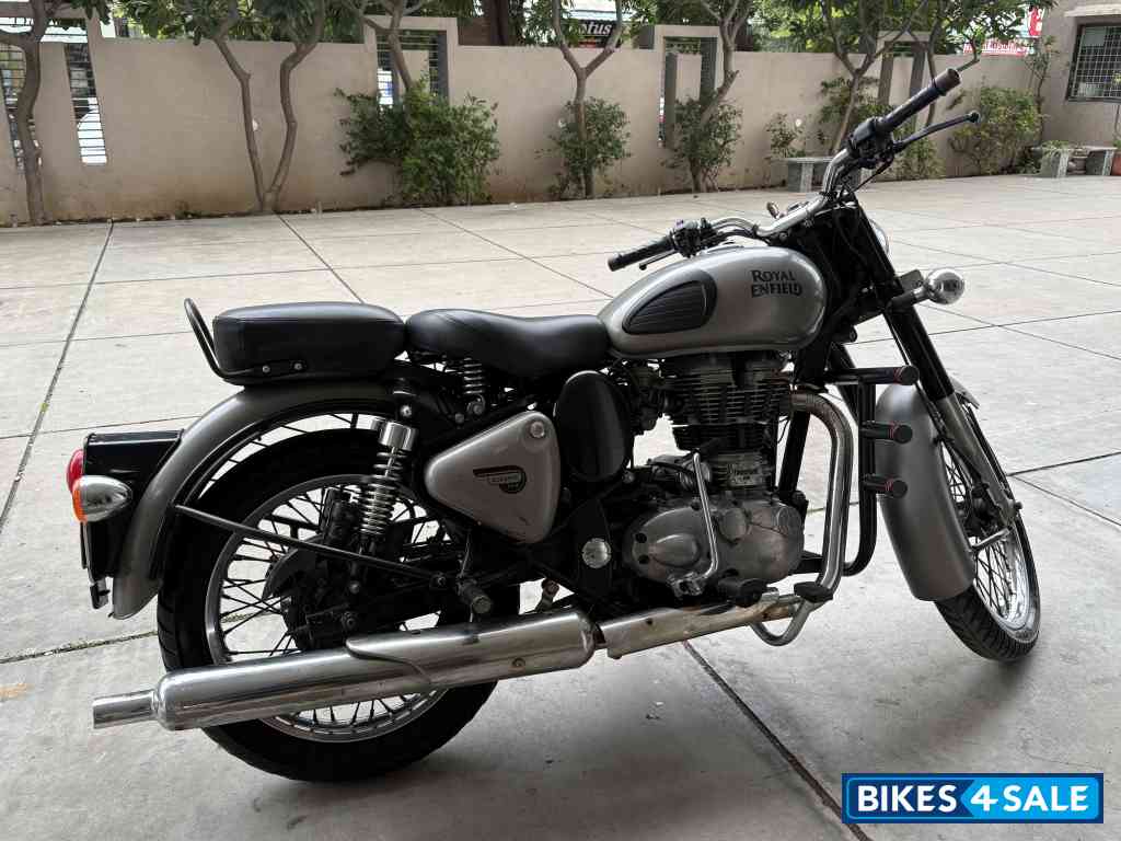 Royal Enfield Classic Gunmetal Grey