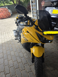 Yellow Hero Karizma XMR