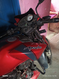 Red TVS Apache RTR 160