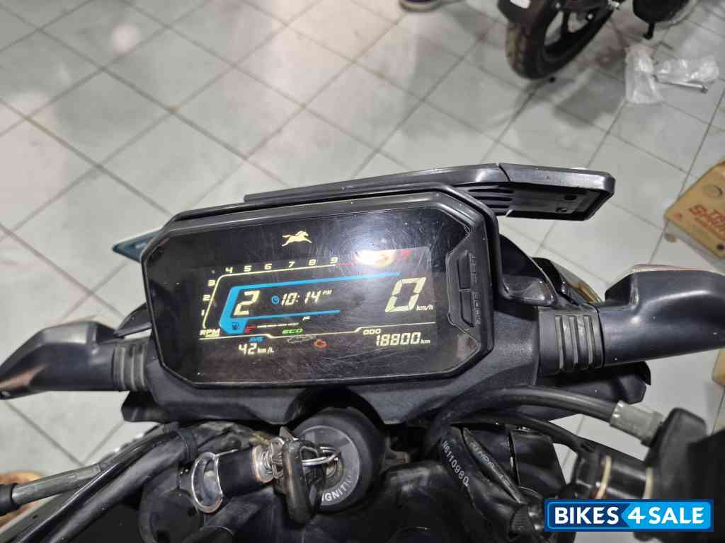 TVS Raider Single Seat TVS Raider Single Seat