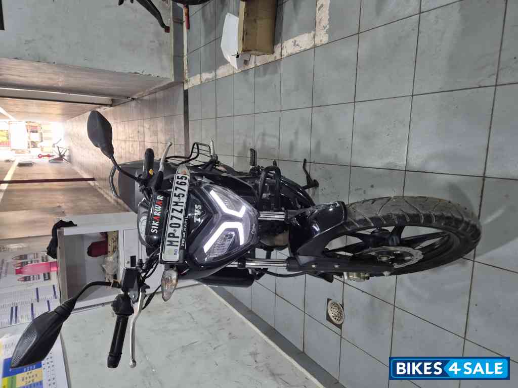 TVS Raider Single Seat TVS Raider Single Seat